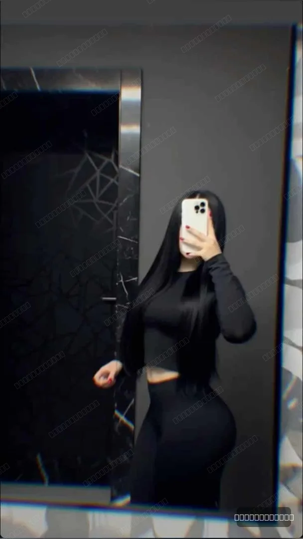 מלכה דומיננטית במרכז — תל אביב
